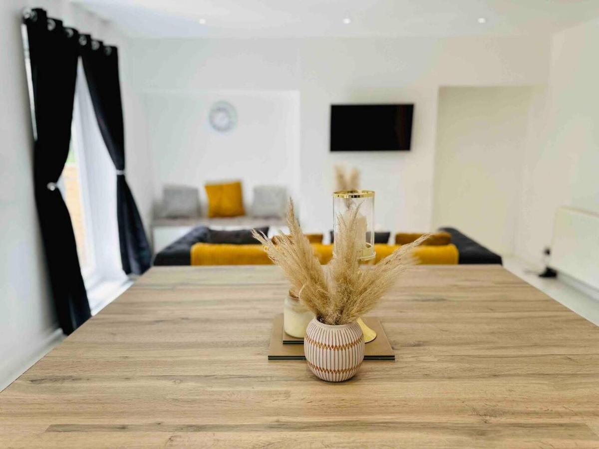 Charming 3-Bed Home Minutes From City Centre Nottingham Exteriér fotografie