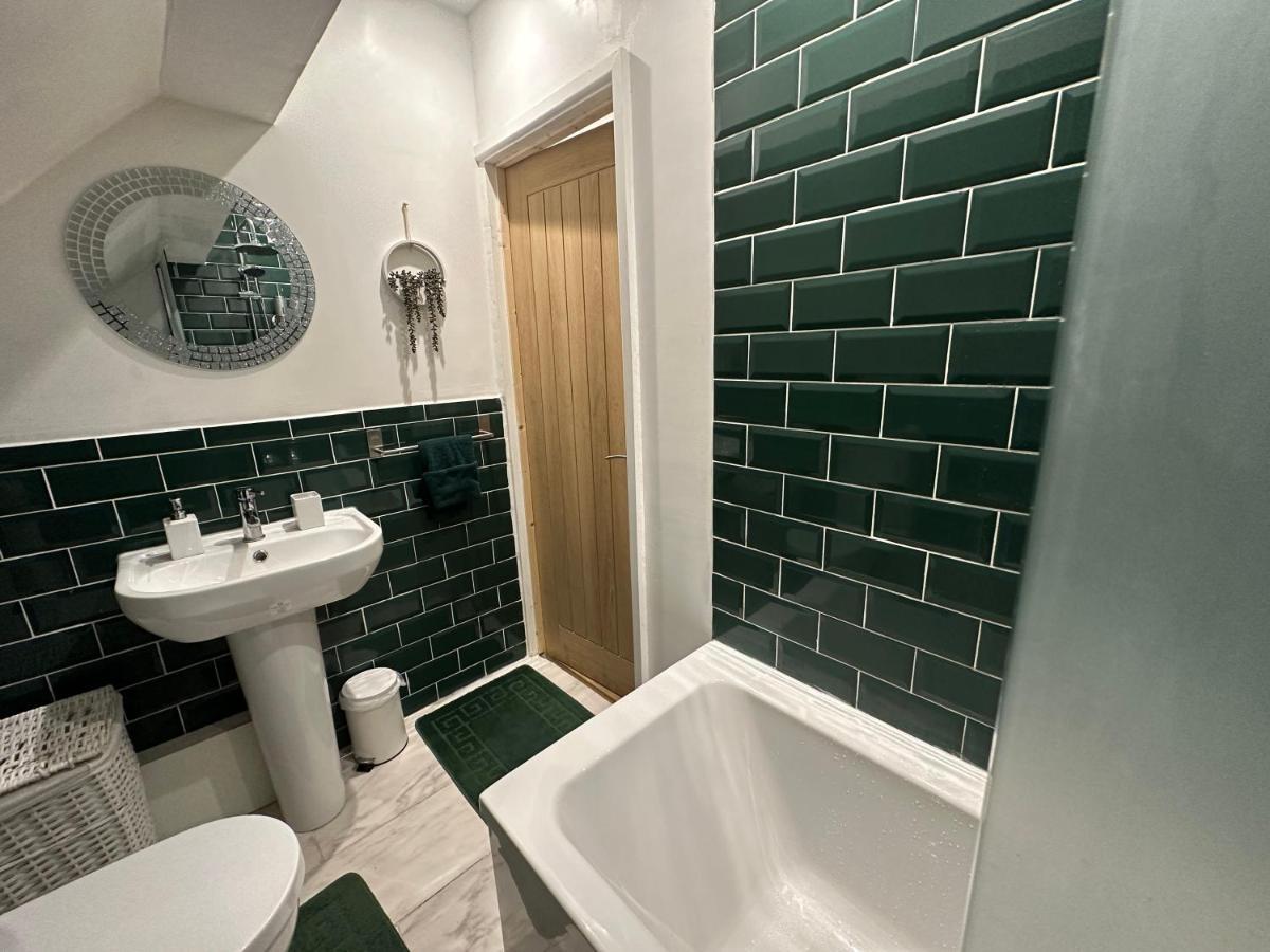 Charming 3-Bed Home Minutes From City Centre Nottingham Exteriér fotografie