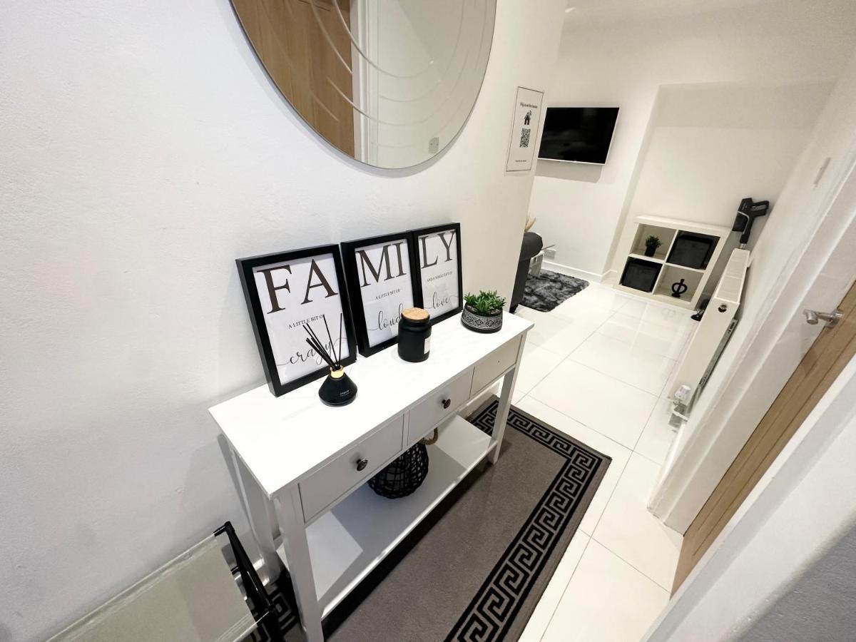 Charming 3-Bed Home Minutes From City Centre Nottingham Exteriér fotografie